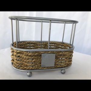 Crabtree and Evelyn holder